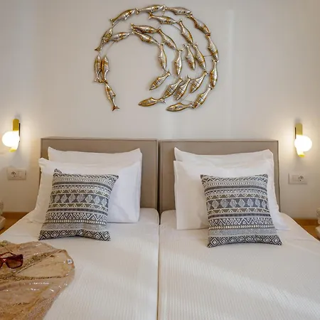 Athena Luxury By Estia
