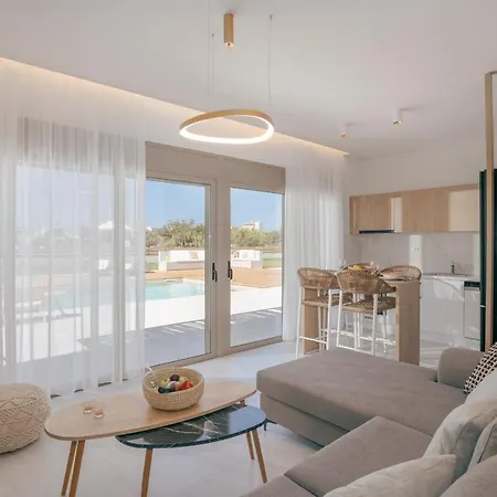 Athena Luxury By Estia *